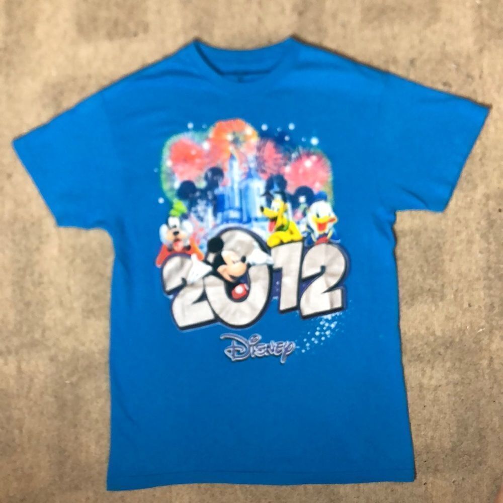 Vintage 2012 Disney T-Shirt | Medium